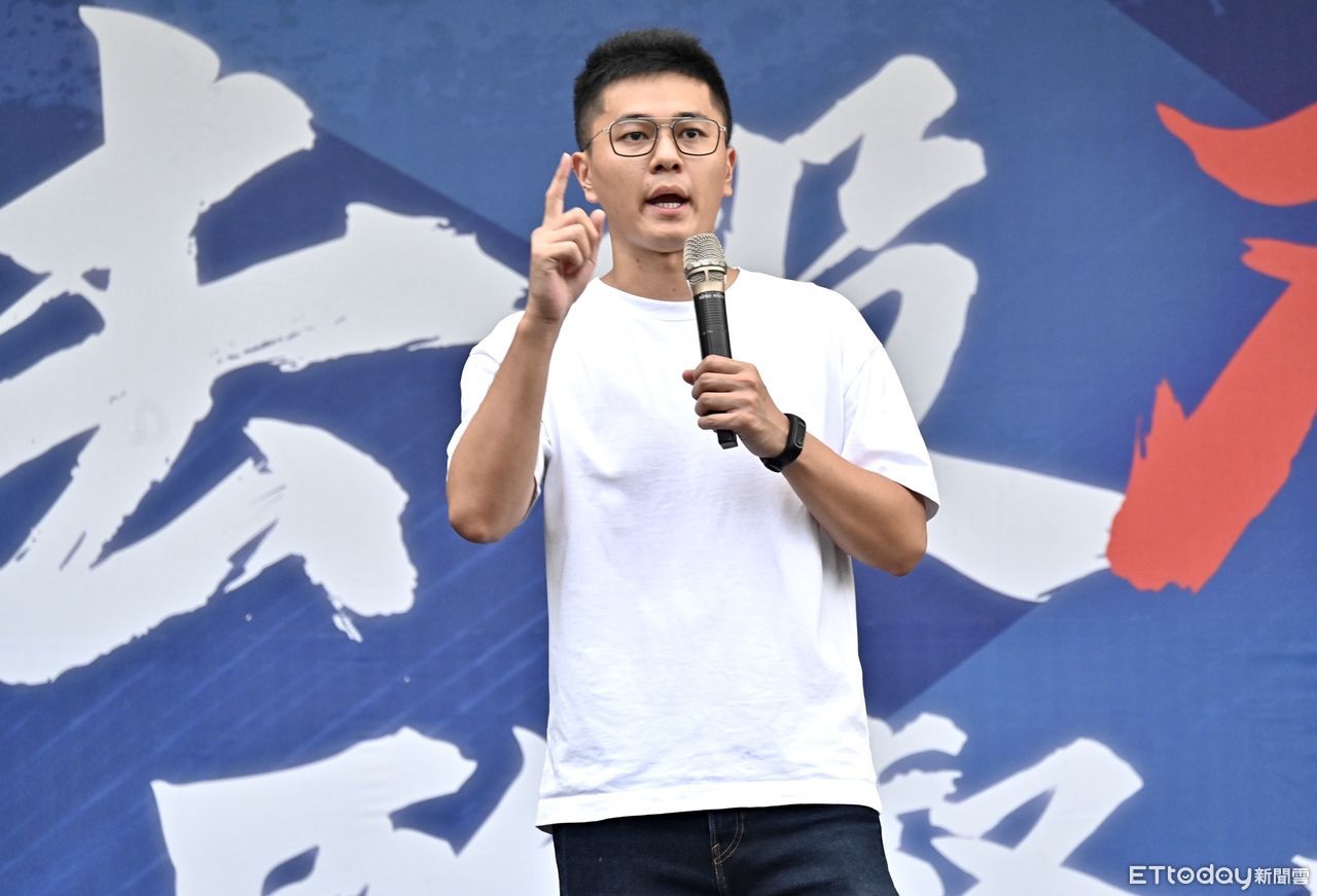 雙重國籍、閃兵爭議延燒!李孝亮宣布退選北市議員,政治前途陷考驗
