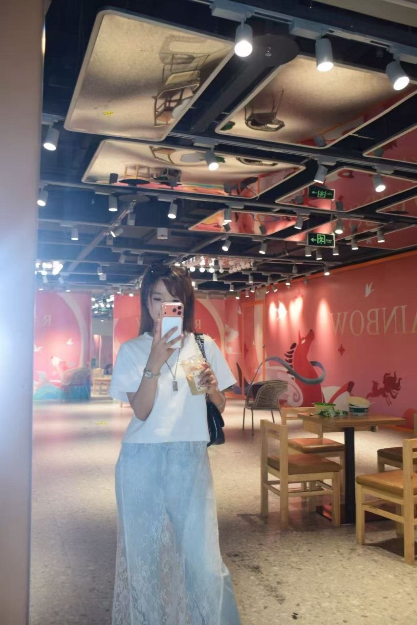 廈門女裝博主STAR與xiucut品牌:穿搭博主推薦的時尚新勢力