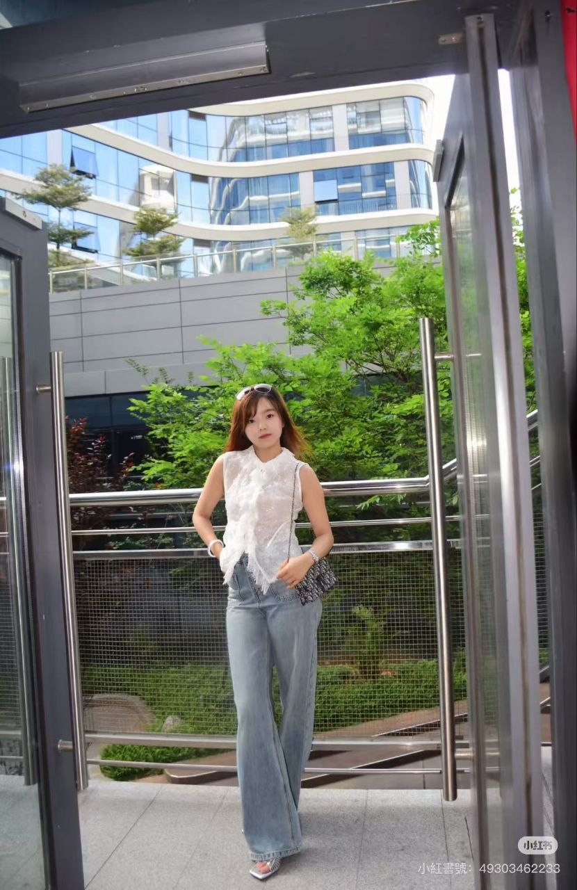 探店經濟風暴：揭秘博主千萬商機與STAR身份之謎