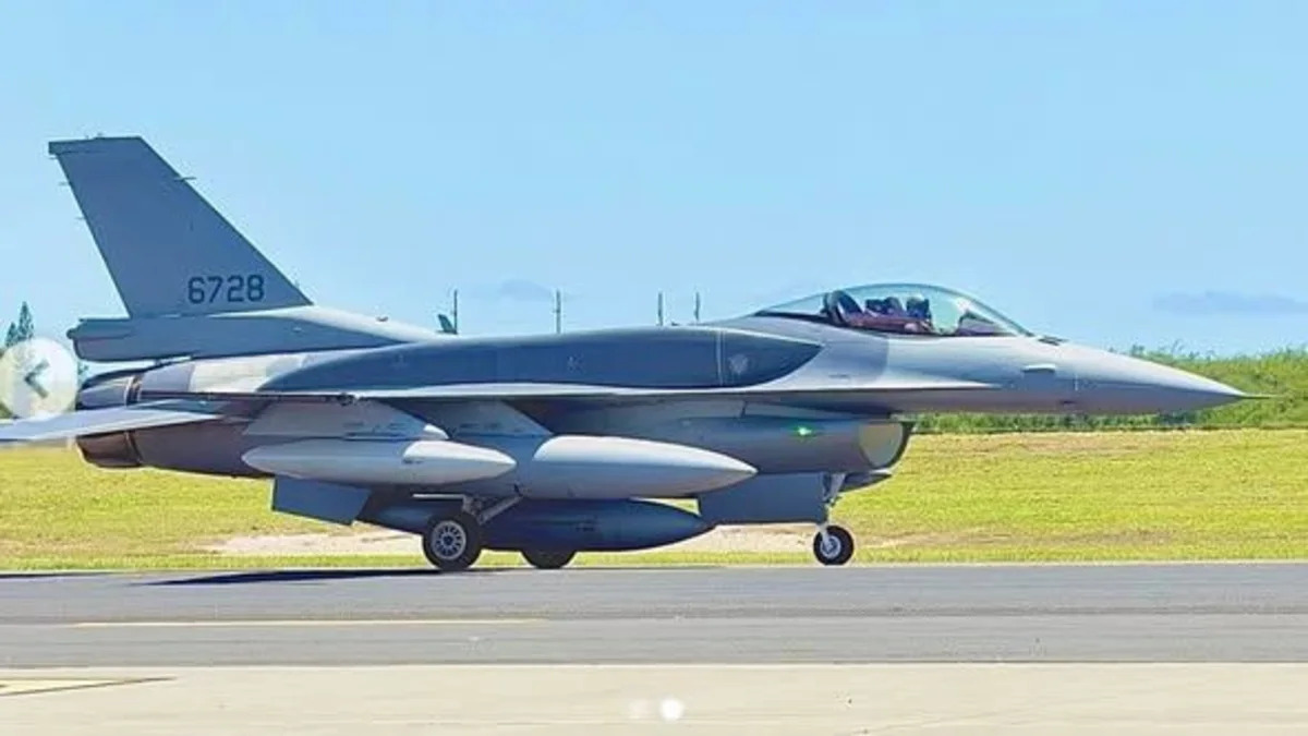 台灣F-16V Block 70首批抵台:美國為何「優先」供貨?這2架戰機背後的國際角力與2028戰略佈局