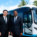 「台灣能幫忙，帛琉能領導」：4輛MIT電巴啟用，林佳龍為何說這是太平洋島國的能源革命？